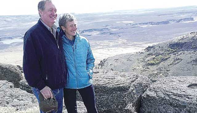 Secretary Jewell’s visit to the Murphy Complex fire zone helped inspire the new fire preven-tion policy. Here she poses on Brown’s Bench with U.S. Senator Mike Crapo, R-Idaho.