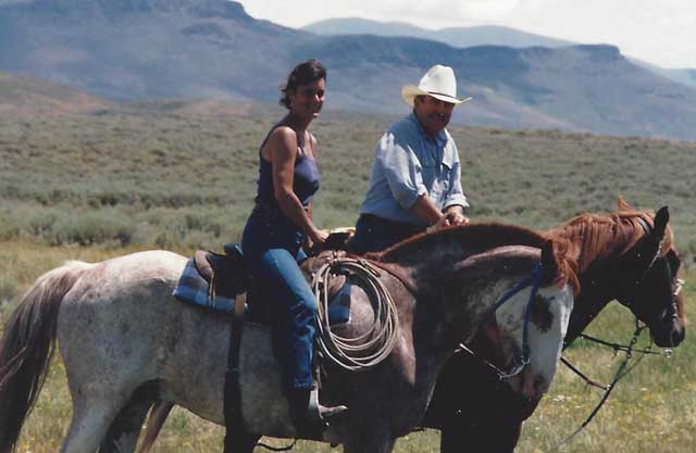 John and Diane were pleased to sign conservation easements that will preserve the Flat Top Ranch for many years into the future for agricul-tural production and conserving sage grouse and other wildlife habitat. 